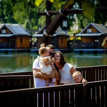Western Camp Resort-2