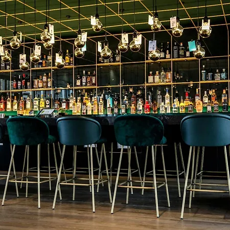 Motel One Rotterdam-3