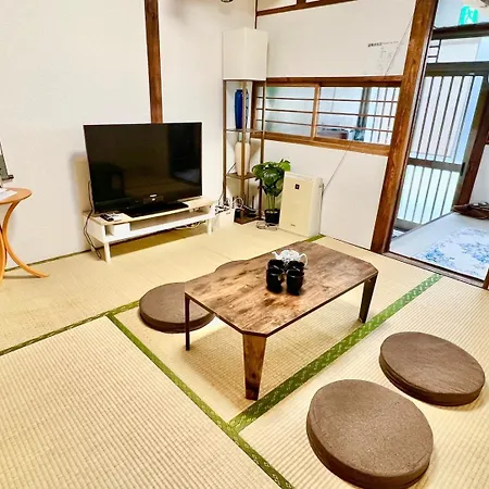 9人可能 黒門市場 けんちハウス-3