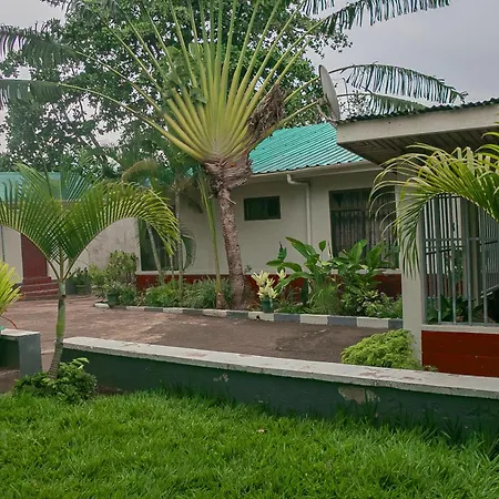 Moshi Green Lodge-3
