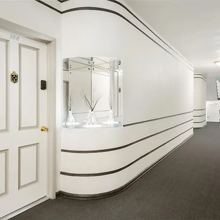 Beverly Grove Hotel-3