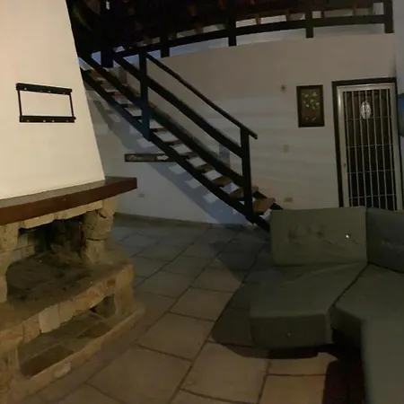 Hospedaje Dani-2