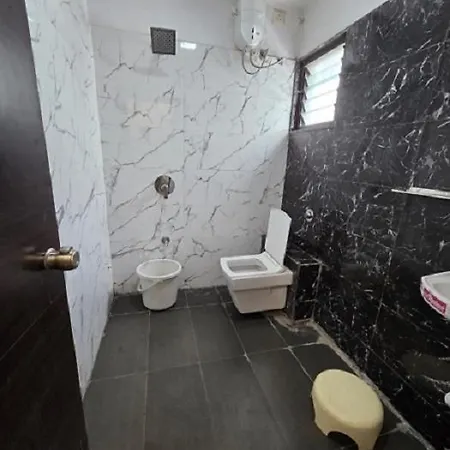 Hotel Sarovar Grand-3