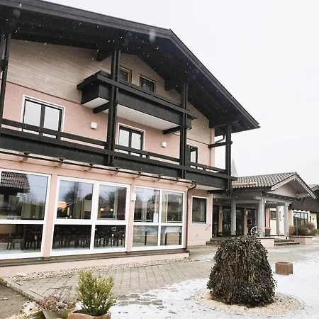 Gasthof Zum Dorfwirt-2