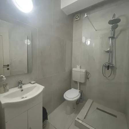 Hotel Vinga-3