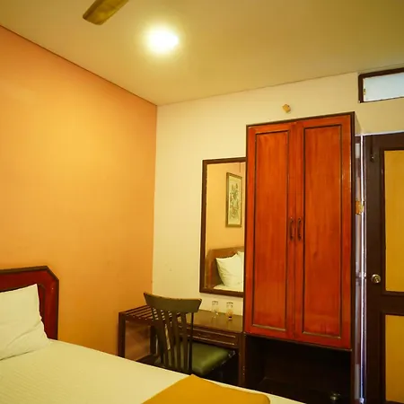 Hotel Raaj Bhaavan-2