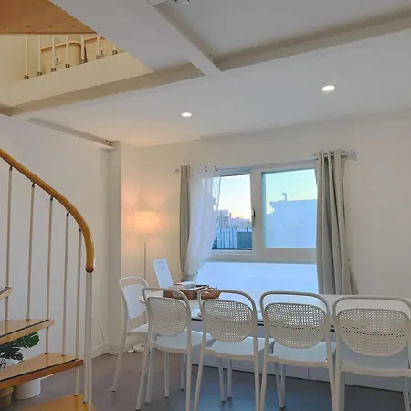 Hongdae 4Min Walk #3Bd 2Ba #Baby Crib #8 Queen Beds #Private Terrace-2