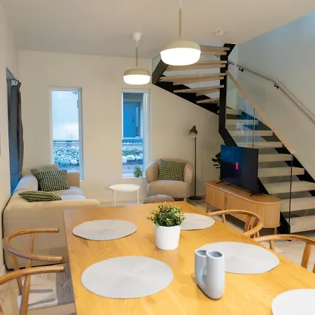 Brand New, Stylish House, Sauna, Parking-3