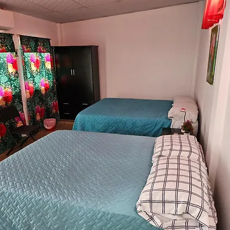 El Hostal De Uriel-3