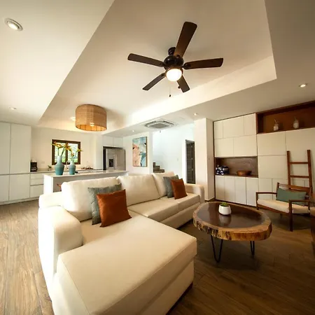 Villa With Jacuzzi And Pool View In Monterrico-3