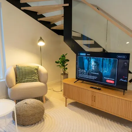 Brand New, Stylish House, Sauna, Parking-2