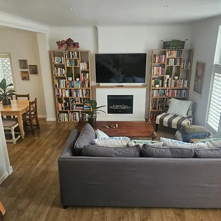 Cherry Tree House, Newlands-3