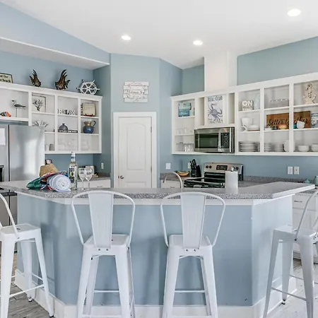 Coastal Retreat I 5 Bedrooms With Game Room-3