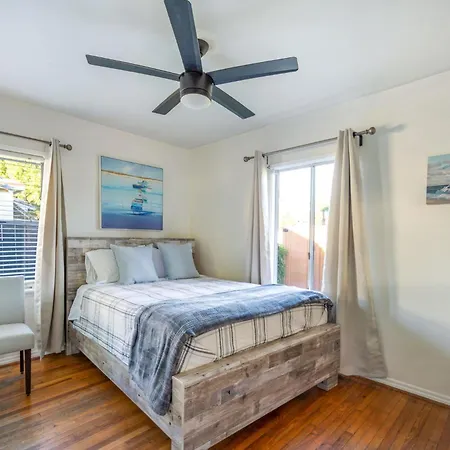 Long Beach Gem, Minutes To Beach, Restaurants, Fun, FIFA Gmes-2