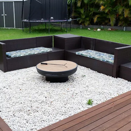 Havenly Stay A Tiny Home Central Location With Firepit & Spa-2