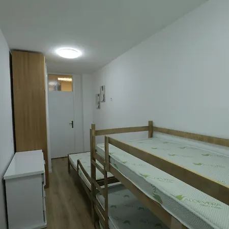 Cozy Aparmtent-2
