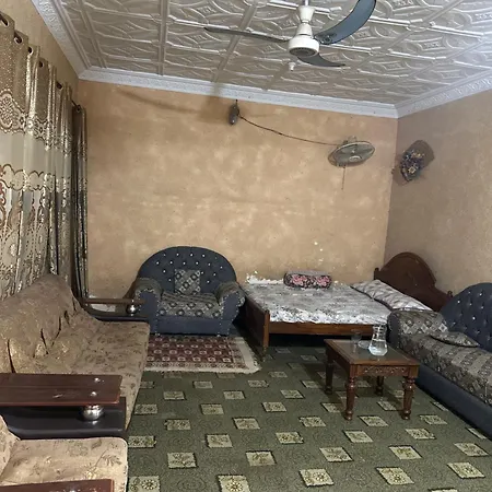 Diera room-2