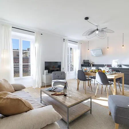 My Casa - Bonaparte 42 - 1 Bedroom Near Port And Place Garibaldi-3