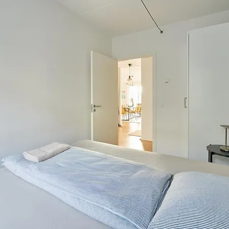 Unique 4-Bedroom Apartment With Panoramic Sea View-2