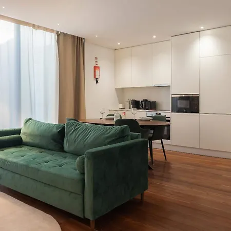 Liiiving In Porto - The Prestige Apartment C-3