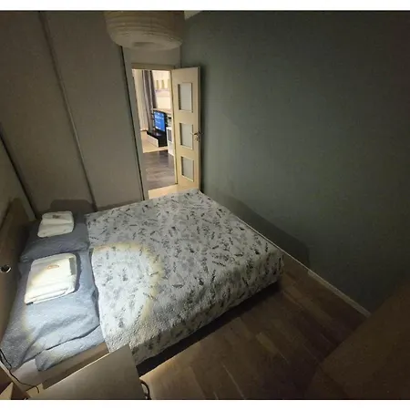 Apartament Przy Szpitalu Czmp Lodz-3