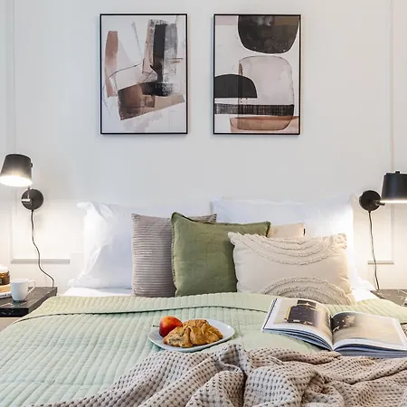 Prague Days - Two Bedroom Apartment With Parking And Netflix In Karlin-3