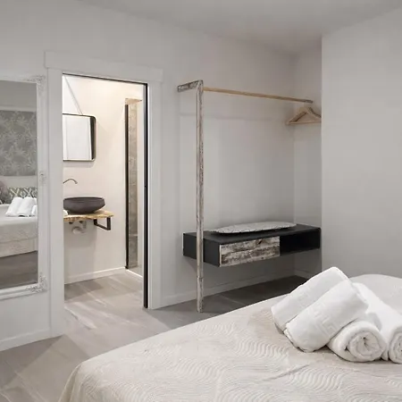 Apartamentos Constancia- I&C Malaga Lofts-2