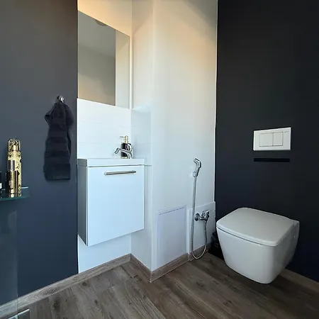 Penthouse Centrum S Dokonalym Vyhladom A Velkou Terasou-2