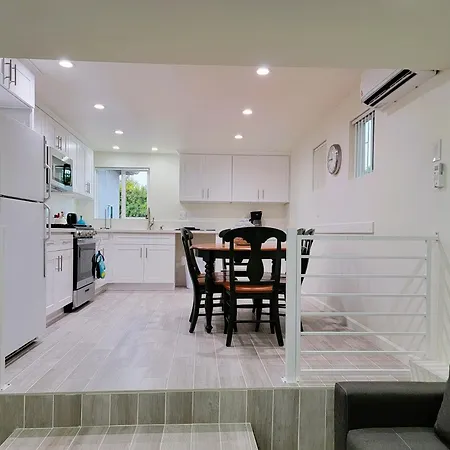 Modern 2Br Guest Suite W En-Suite Bathrooms 10 Min To Rodeo Drive Near Kaiser And Cedars Hospitals-3