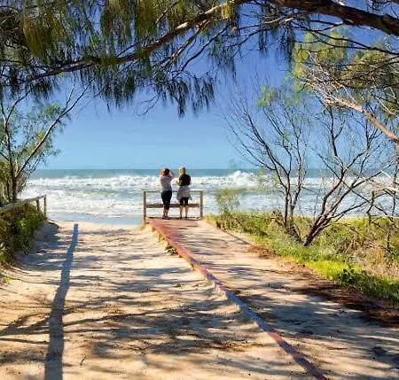 Sand & Sea, 2 Bedroom Apartment On The Esplanade-3