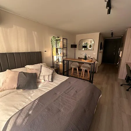 Warm Studio Nunoa - Metro Santiago L3 Equipped Connected-2