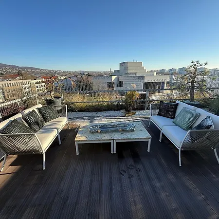 Penthouse Centrum S Dokonalym Vyhladom A Velkou Terasou-3