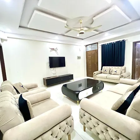 Luxury Apartment Hotel-3