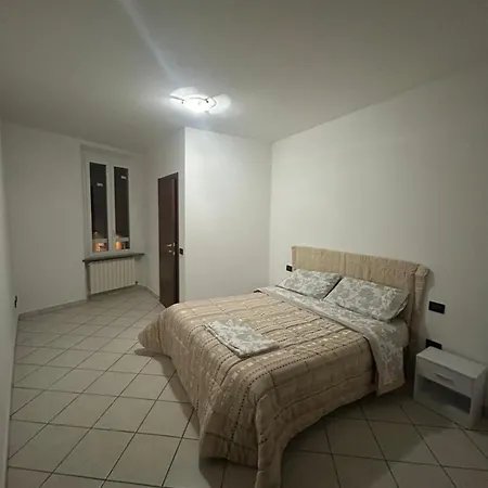 Saronno Central Home-2