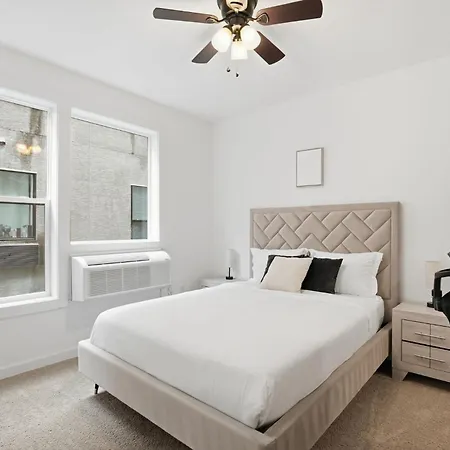 Simple, Modern 1Br In Fairmount Square-3