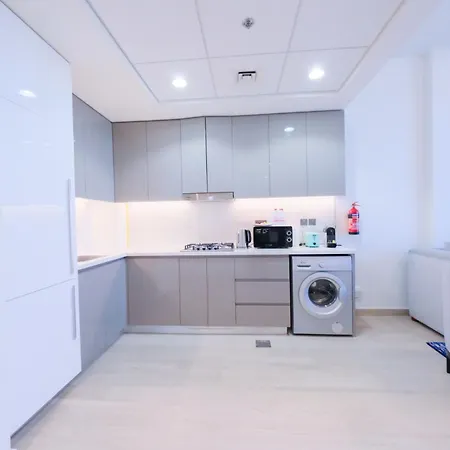 Spacious 2Bhk At Azizi Riviera 22 Meydan-3