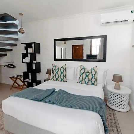 Upper Jarvis - Stylish 1-Bed In Shared Guesthouse-2