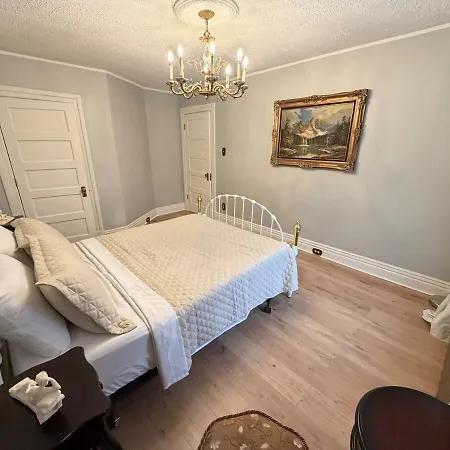 Heritage Guest 2 Bedroom Apartment-3