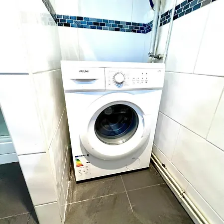 Bright 1 Bedroom First Floor Near Republique Paris 10-2