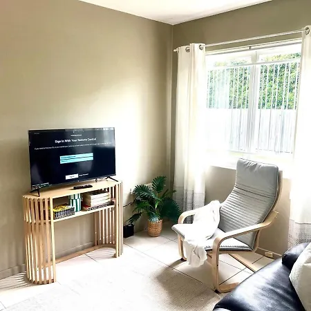 U4-Good Vibe Unit-Quiet Close To Cbd-Newac Smarttv-3