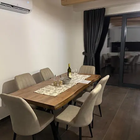 Rustic Authentic Zabljak-2