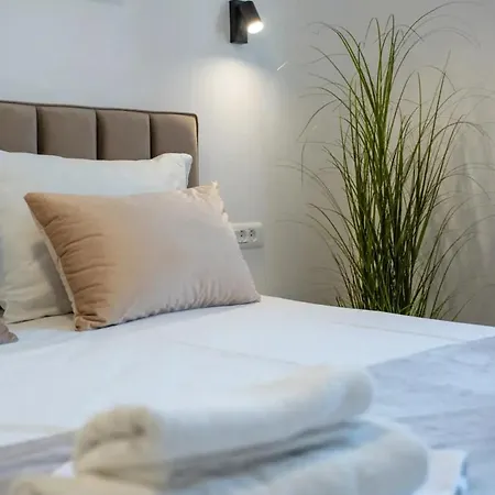 Noa Luxury Apartments-3