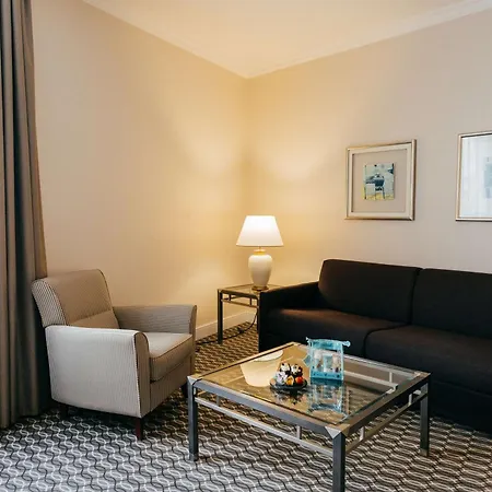 Radisson Blu Carlton Hotel, Bratislava-3