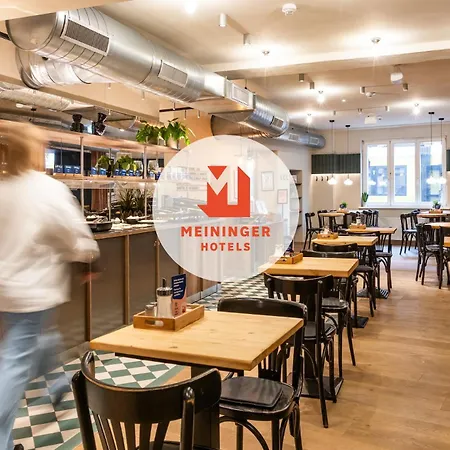 MEININGER Hotel Berlin Mitte-3