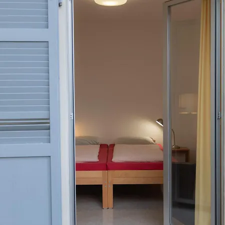 Locarno Youth Hostel-2