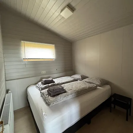 Eldborg Cabins And Guesthouse-3