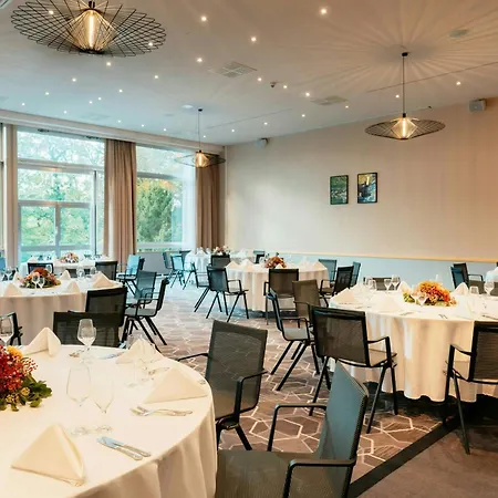 Leonardo Royal Hotel Köln - Am Stadtwald-2