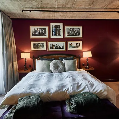 Steam Hotel-2