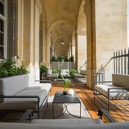 Hotel De Crillon-2