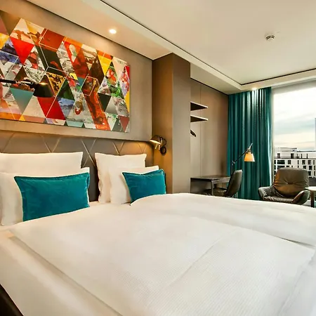 Motel One Frankfurt-Römer-3